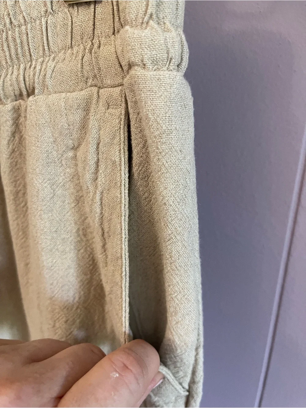 Women’s Relaxed Drawstring Pants in Beige